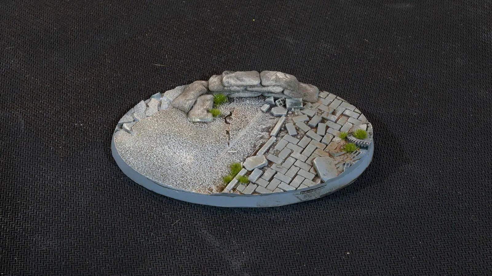 Urban Warfare Bases - Oval 105mm (x1)